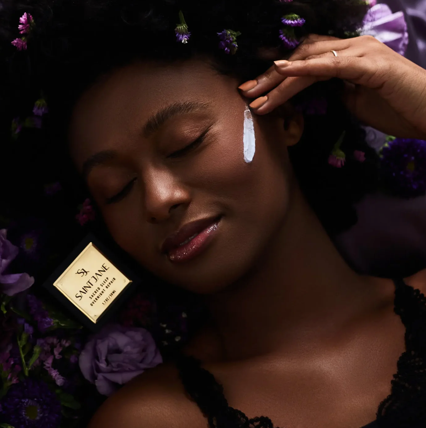 SACRED SLEEP OVERNIGHT REPAIR - RETINOL FOR FINE LINES